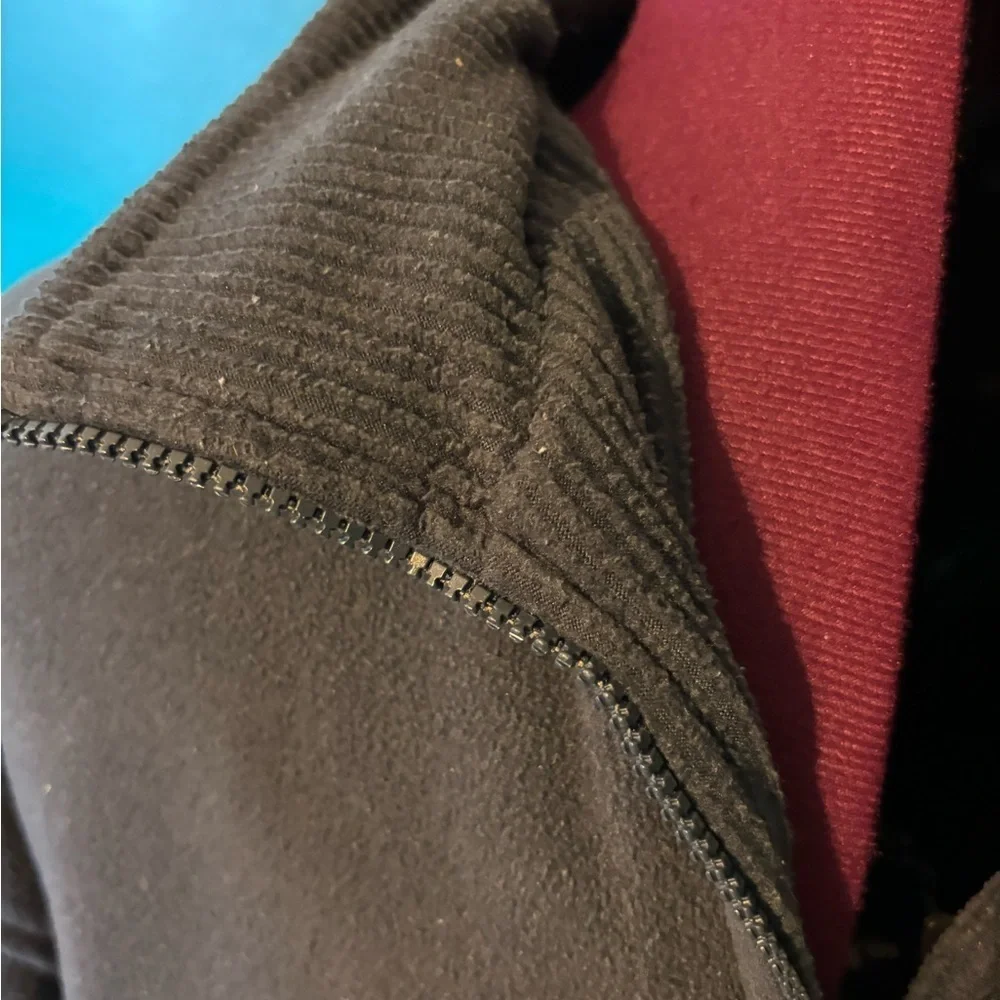 North End Men's Black Zip Up Jacket Sweater